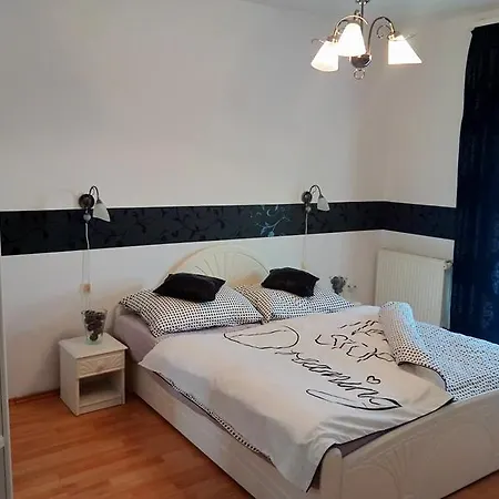 Black & White Apartman * Hévíz